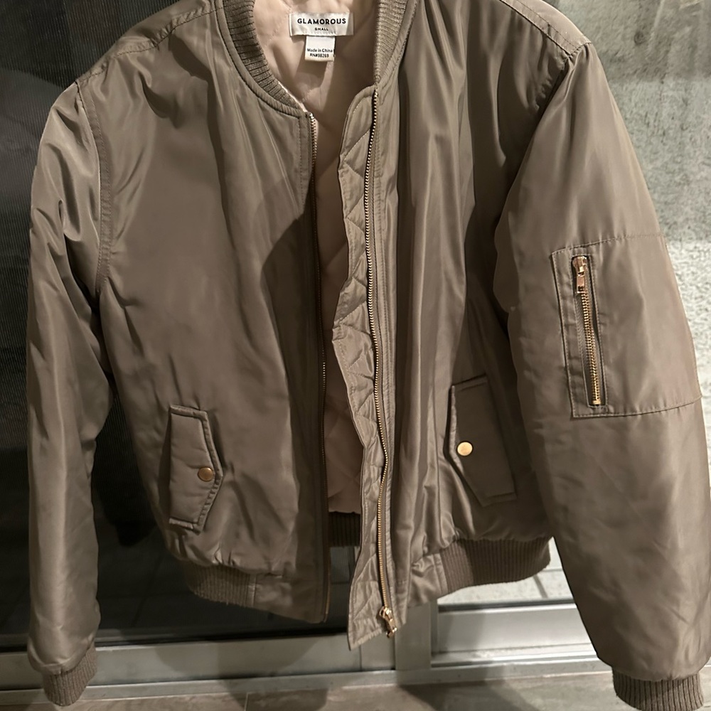 Bomber jacket - Picture 2 of 3
